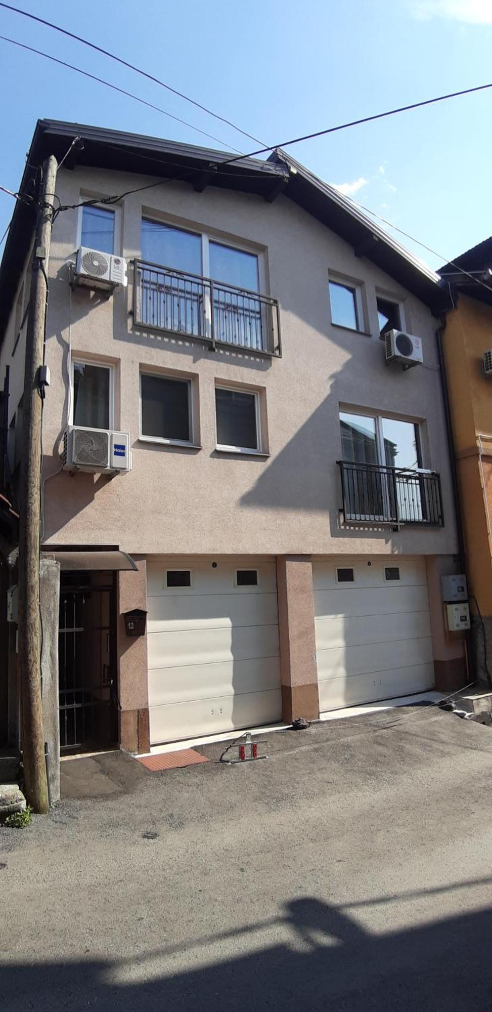 Our Way S Apartment With Airco And Own Garage サラエヴォ エクステリア 写真